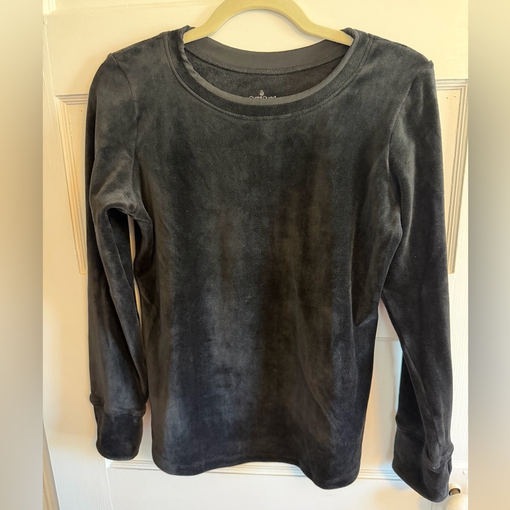Cuddl Duds Women's Black Crew Neck Double Plush Velour Long Sleeve Top